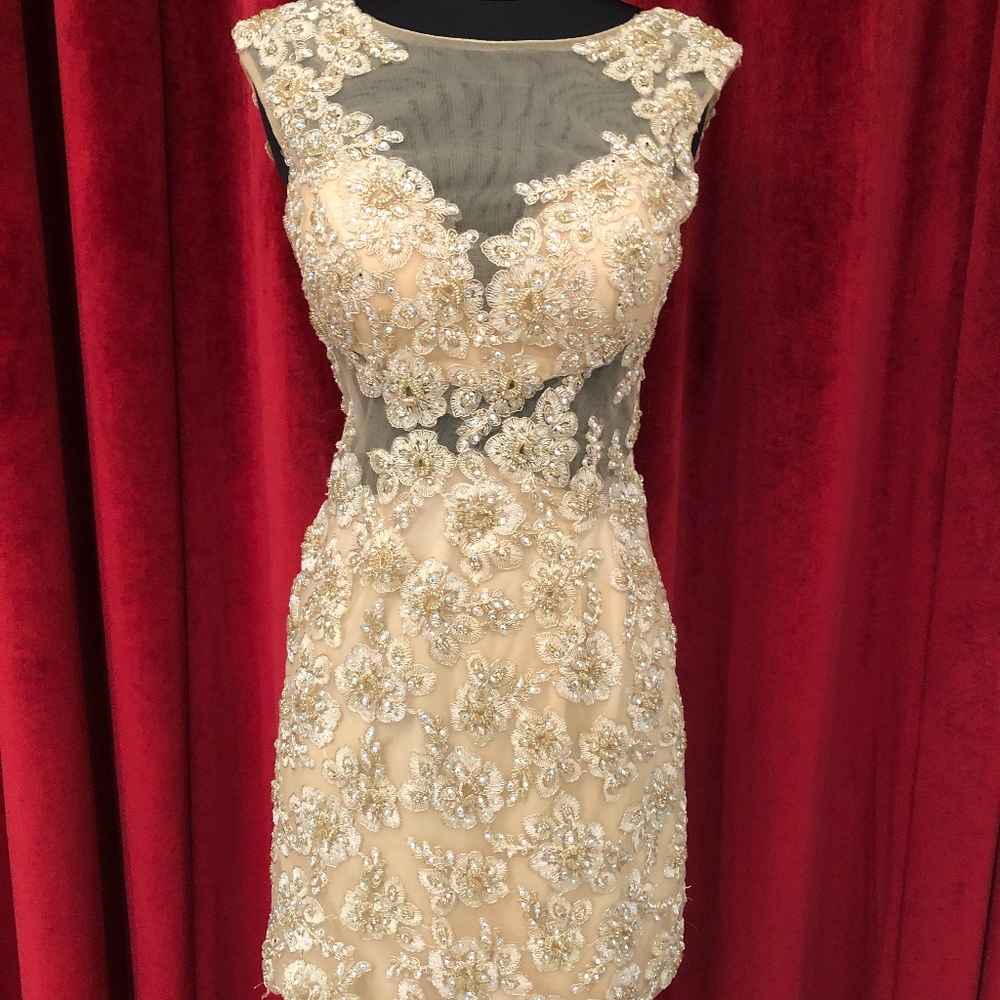 Short dress